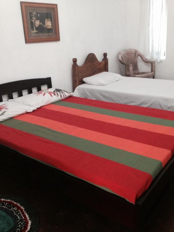 Manik Home Stay Kudapaduwa Chambre photo