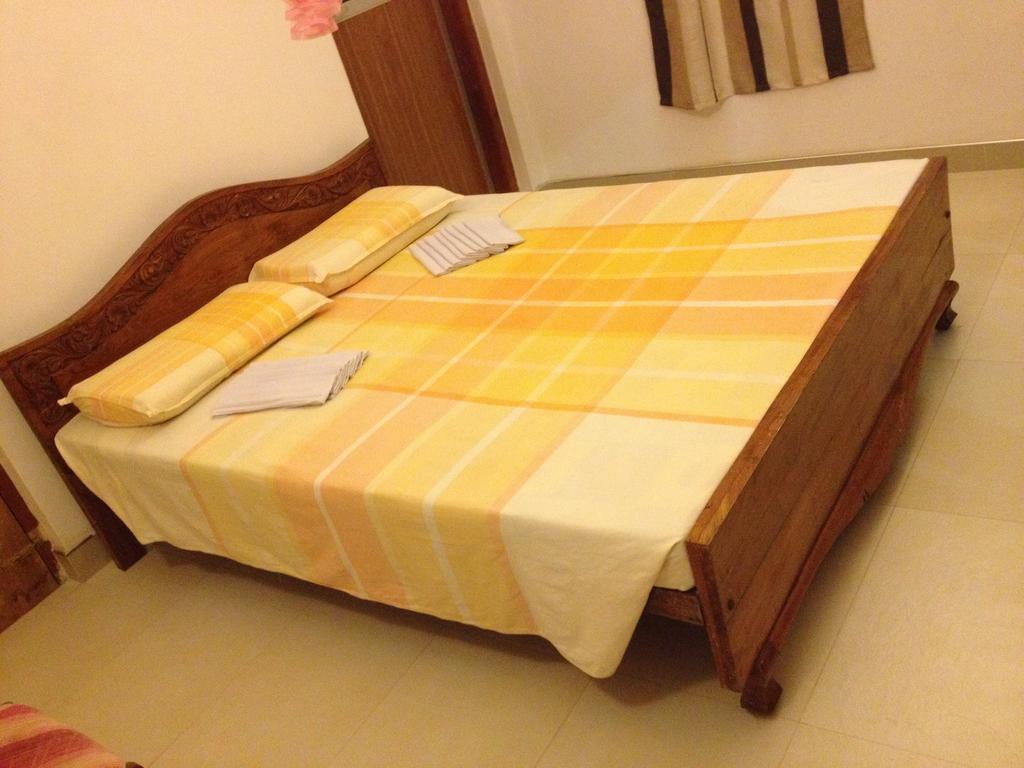 Manik Home Stay Kudapaduwa Chambre photo