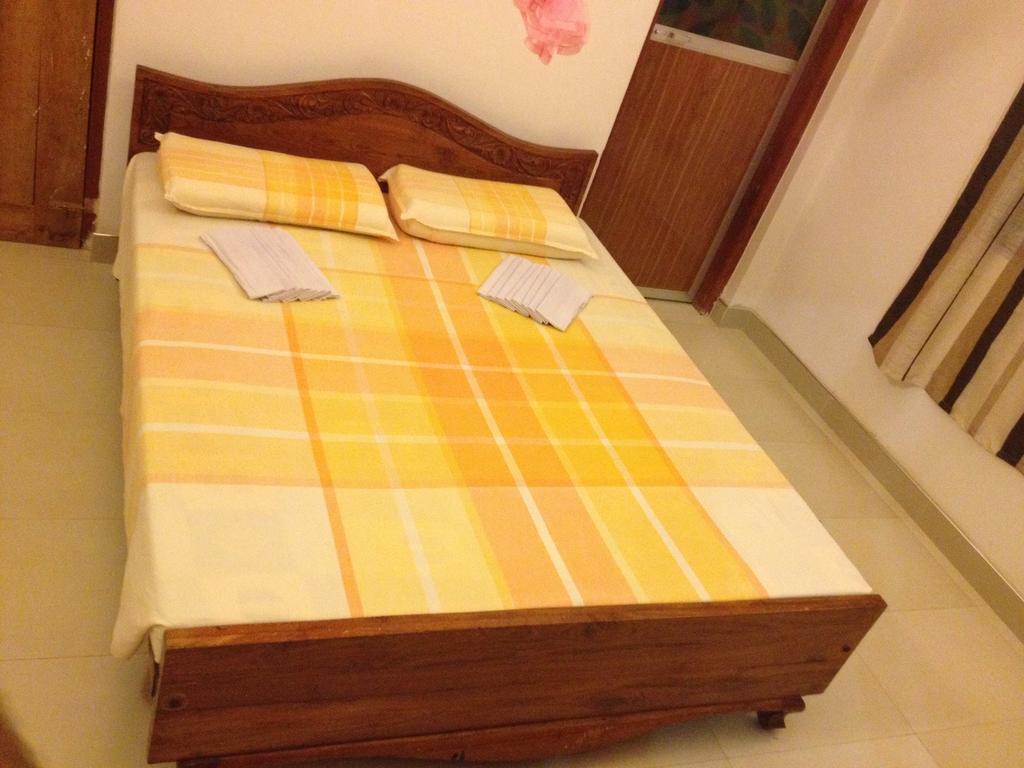Manik Home Stay Kudapaduwa Chambre photo